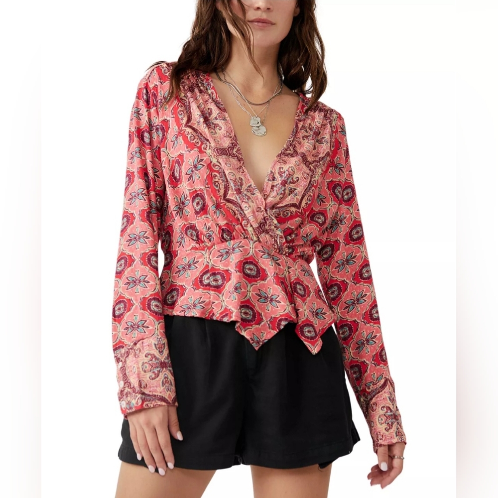 NWT Free People, Falling For You Top, size Medium